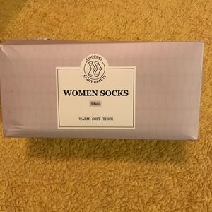 Sisosock women’s 5 pair sock box